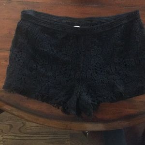 Xl black crochet crop shorts